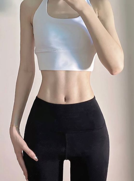 복근-있는-여자